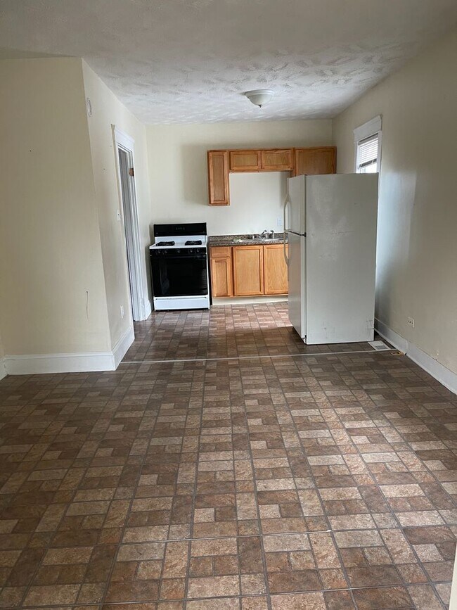 Foto del edificio - 12423 Locke Ave