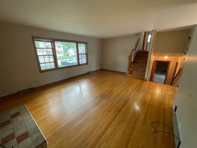 Building Photo - 12670 Holmes St