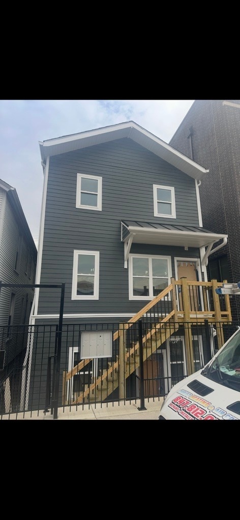 Building Photo - 1628 W Blackhawk St
