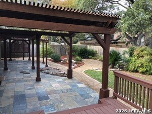 Foto del edificio - 9210 Woodheather St