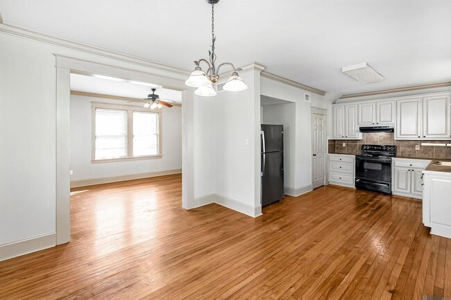 Photo - 644 St Landry St Townhome