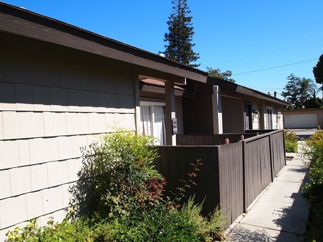 Building Photo - 730 N Claudina St