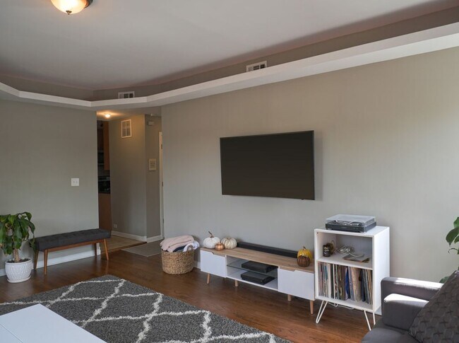 Foto del edificio - 4320 N Drake Ave