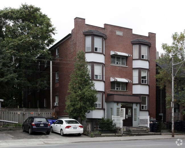 Primary Photo - 399 Dupont Street