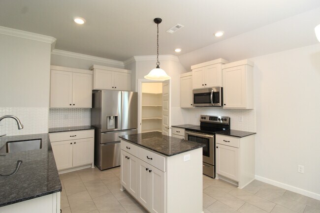 Foto del edificio - 263 W Tyler Rd