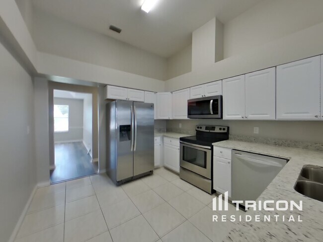 Building Photo - 873 Silversmith Cir