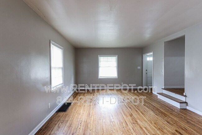 Building Photo - 1207-1209 Roosevelt Blvd