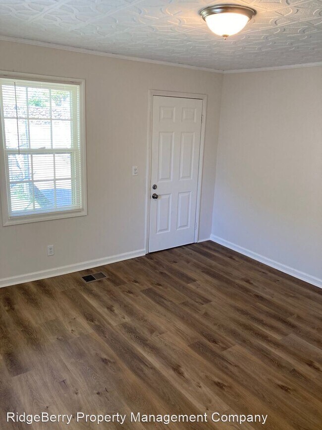 Building Photo - 3 br, 2 bath House - 216 Couper St NE