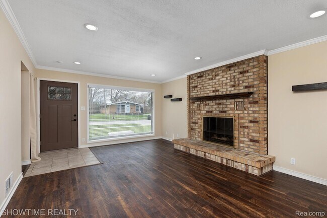 Foto del edificio - 31810 Briar Ln