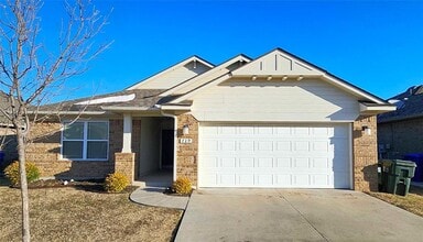 Building Photo - 719 Mossy Rd