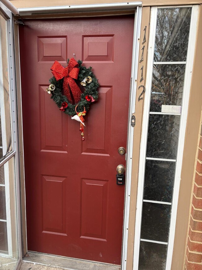 Foto del edificio - 1112 Windemere Ct