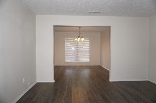 Building Photo - 2609 Hamilton Dr