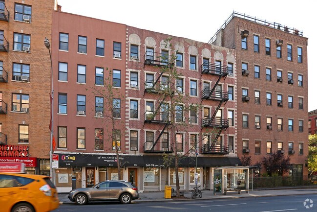 Foto del edificio - 640 Tenth Ave