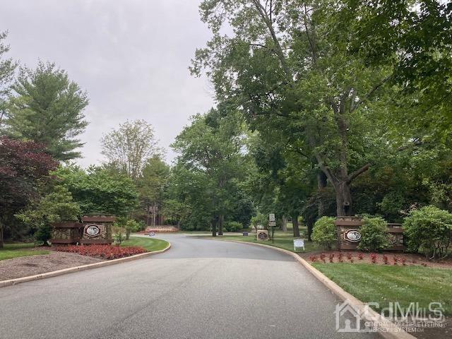 Building Photo - 3229 Sayre Dr