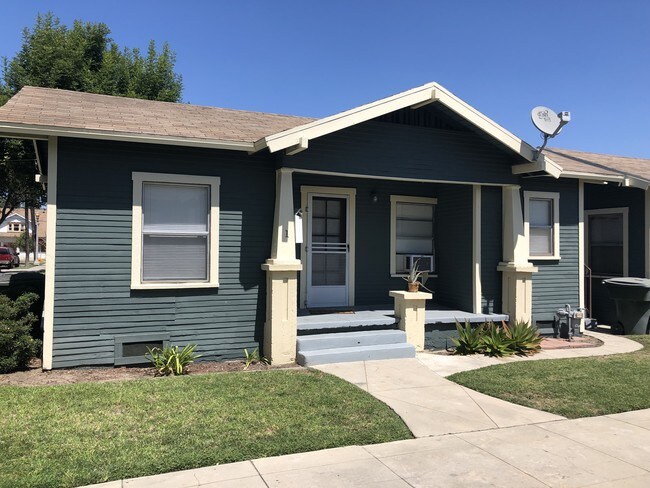 apartamento de 1 habitación - 1bd 1ba cottage 412-416 Claudina St