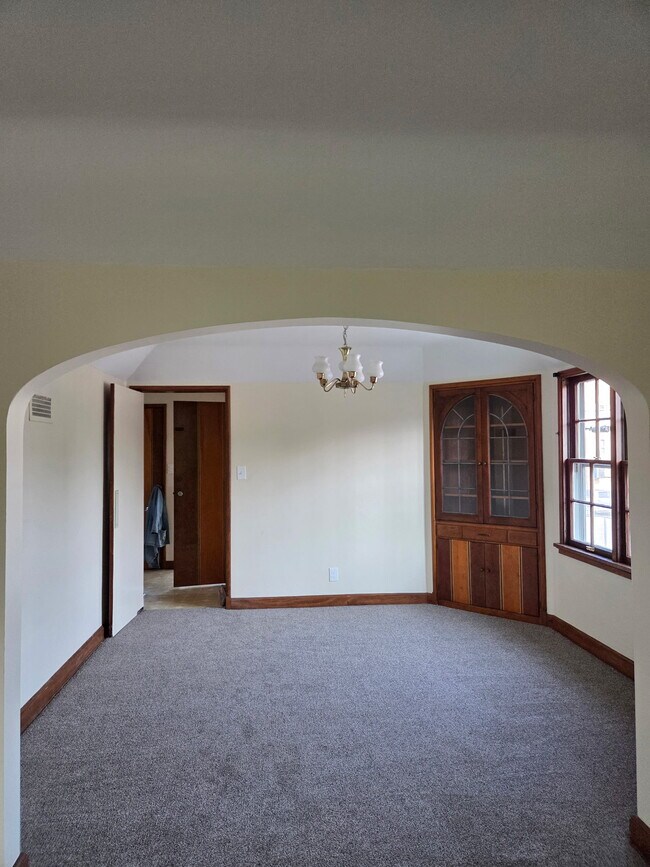 Dining Room - 3122 N 49th St