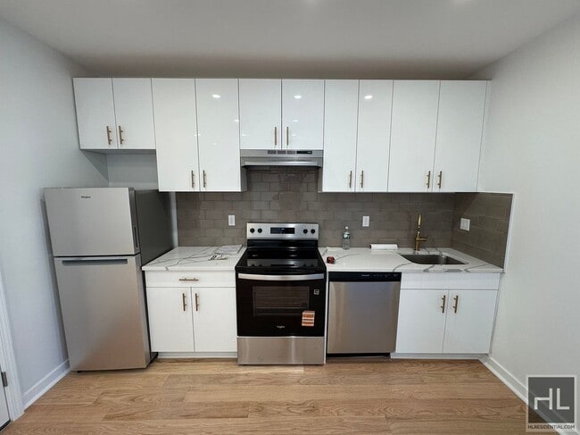 Foto del edificio - 31 AVENUE