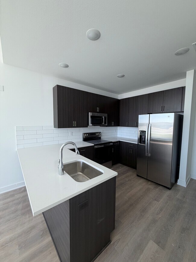 Foto del edificio - Metro 1