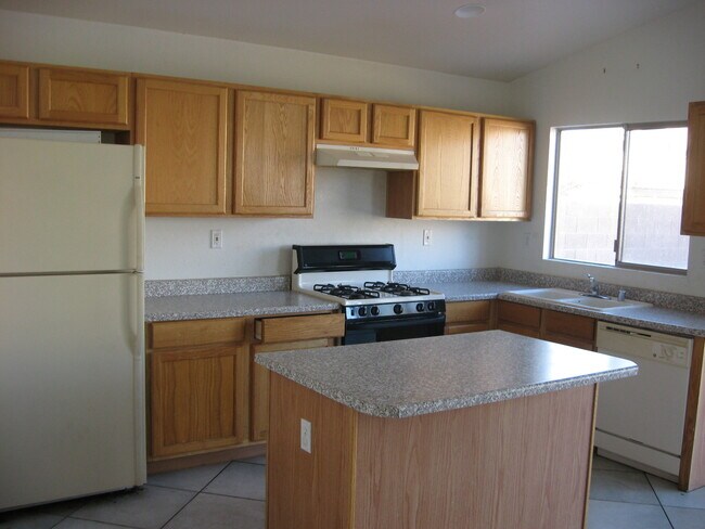 Foto del edificio - Beautiful Three Bedroom Home Available in Southern Highlands