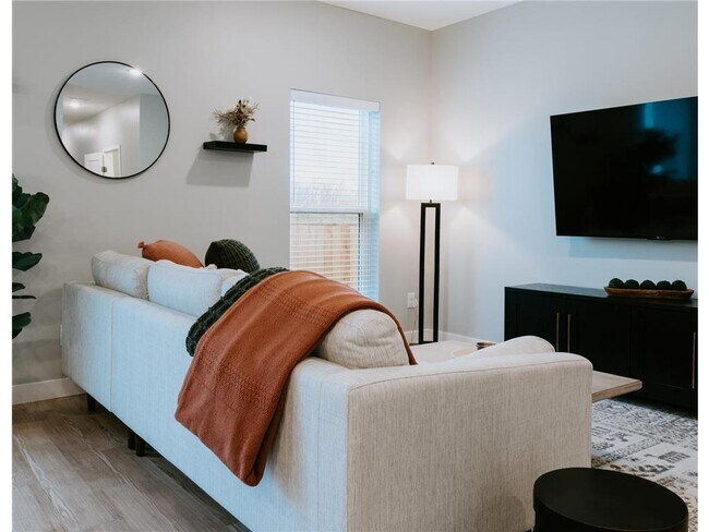 Foto del edificio - 15379 104th Ave N