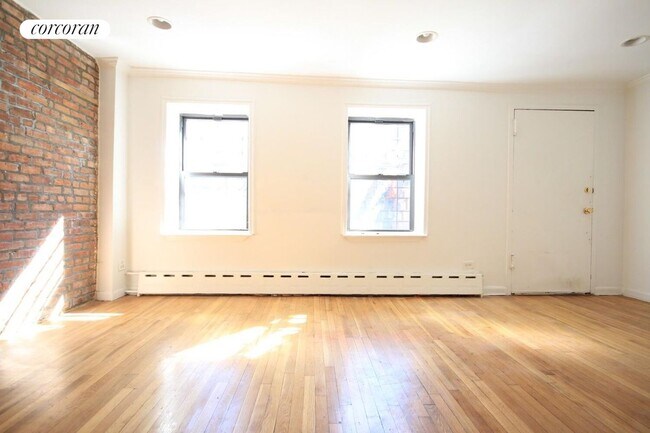 Foto del edificio - 181 MacDonough St