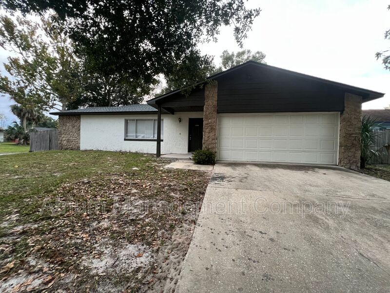 Foto principal - 422 Springview Dr