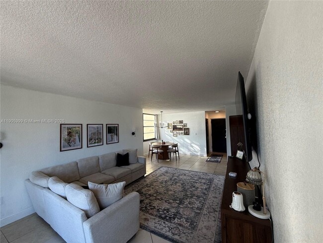 Foto del edificio - 13100 SW 92nd Ave