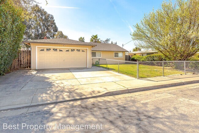 Building Photo - 3 br, 2 bath House - 37745 Teakwood Drive
