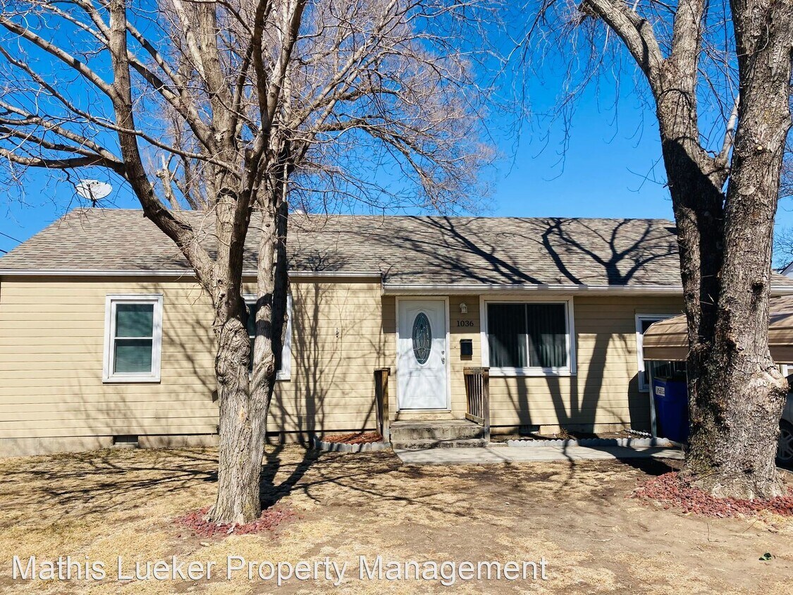 Primary Photo - 3 br, 1 bath House - 1036 W. 9th