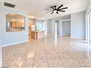 Building Photo - 4610 SW 16th Pl