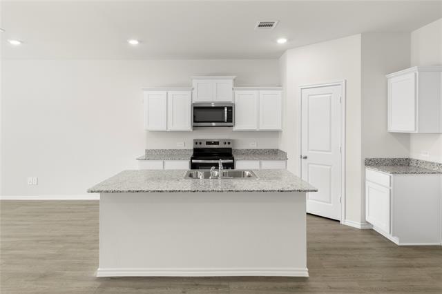 Foto del edificio - 2111 Texoma Pkwy