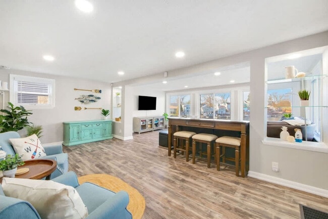 Foto del edificio - 3576 Portage Point Blvd