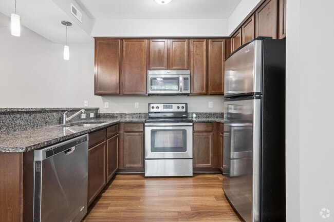1BR, 1BA - 790SF - Kitchen - Westmont Apartments