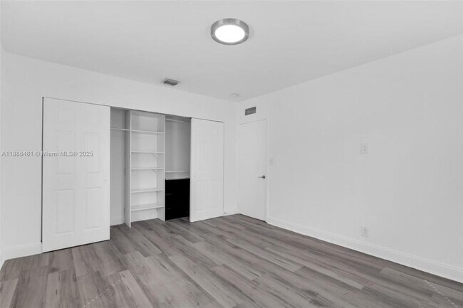 Foto del edificio - 3 bedroom in Hollywood FL 33020