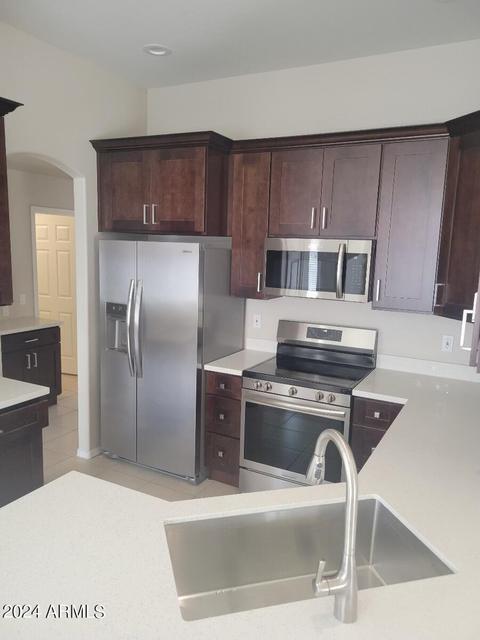 Foto del edificio - 1123 N 88th Pl