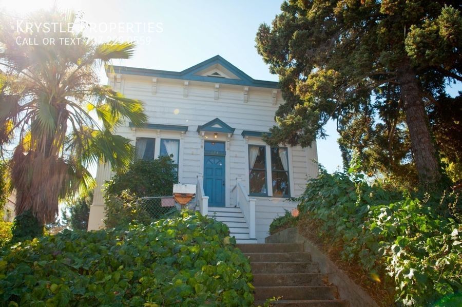 Vintage Victorian near Downtown Vallejo House for Rent in Vallejo, CA