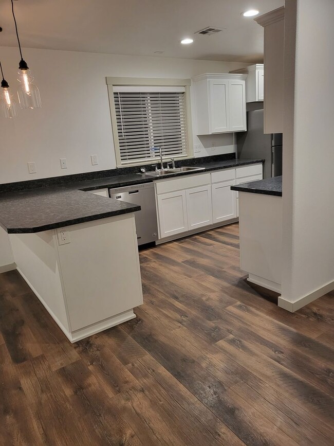 Foto del edificio - NE2234