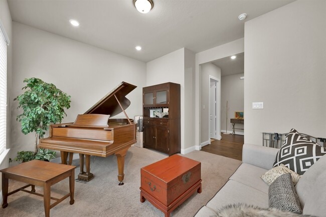 Foto del edificio - 4205 Grand Oaks Wind