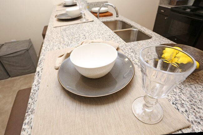 1HAB, 1BA - 660 ft² - Barra - 310 at Nulu Apartments