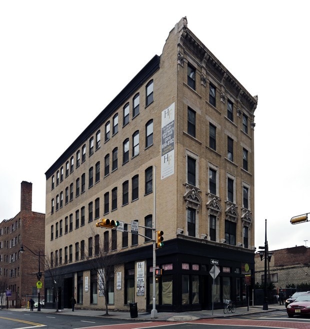 1225 Raymond Blvd Unit 4, Newark, NJ 07102 Apartment for Rent in