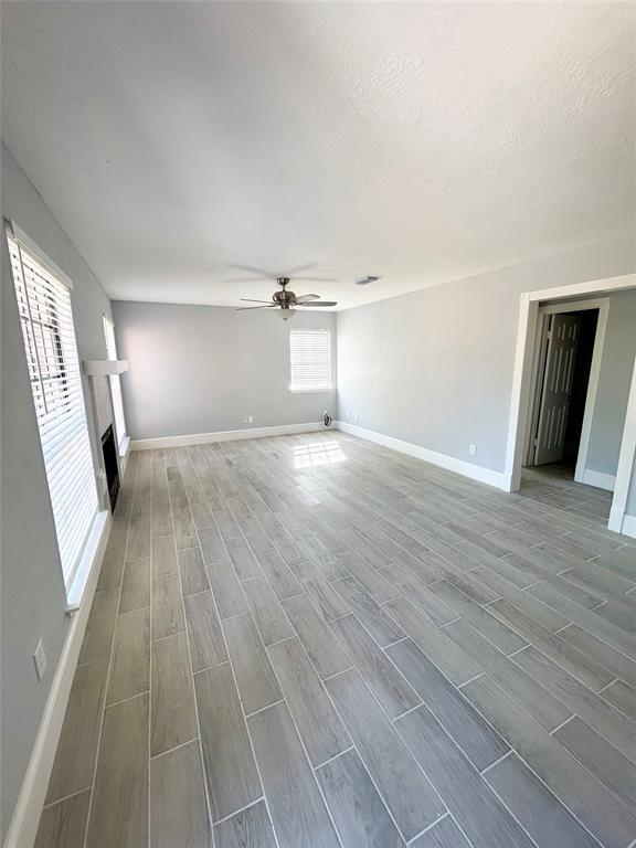 Foto del edificio - 2402 Sycamore Ave
