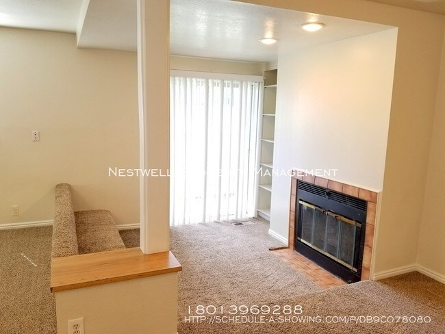 Building Photo - Very cute Murray 2 bed 4-plex