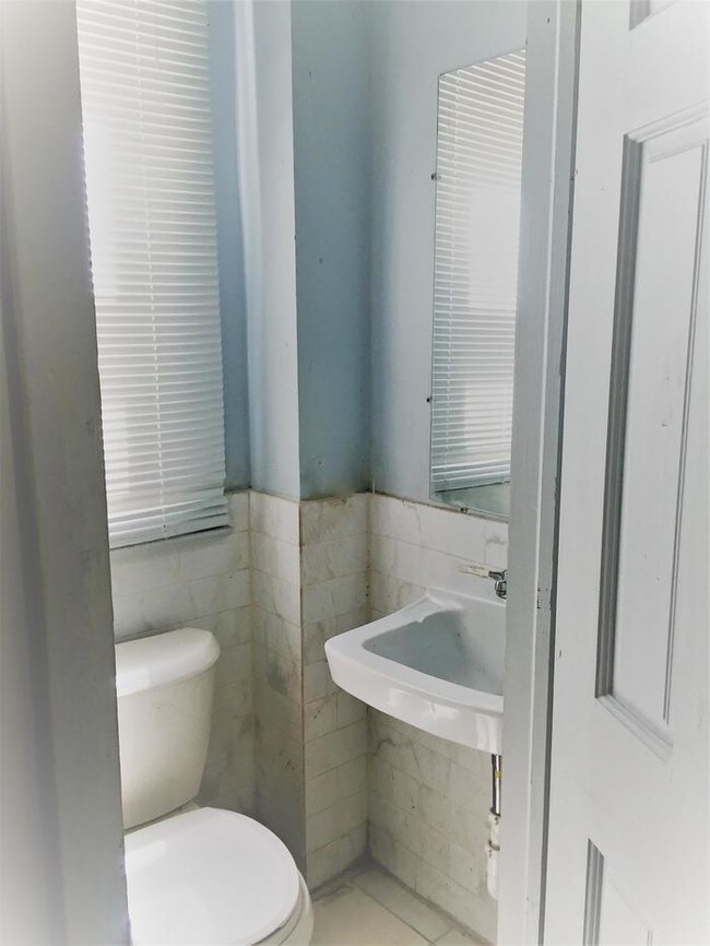 Foto del edificio - 422 Atwood St