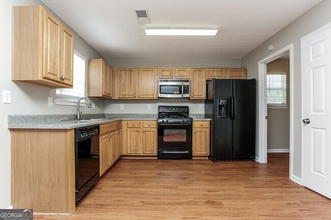 Foto del edificio - 1298 Partridge Ln