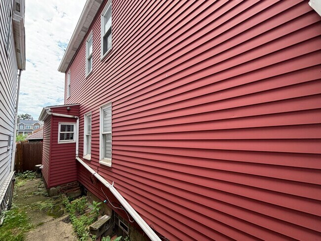 Foto del edificio - New Year, New Home, $500 Off! Want to stop renting and finally own your own home? Now you CAN — w...