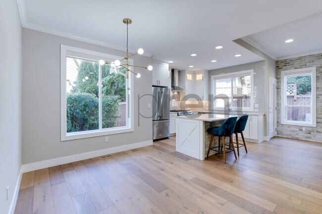 Foto del edificio - 23620-23230 230th Pl SE