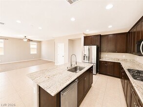 Building Photo - 2716 Graceful Grove Ave