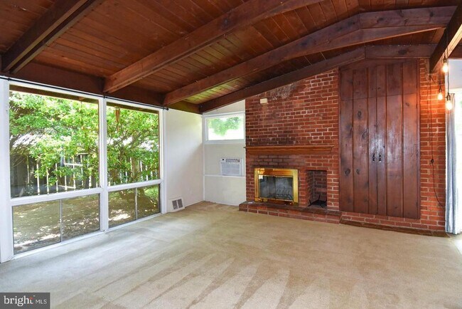 Foto del edificio - 3415 Gallows Rd