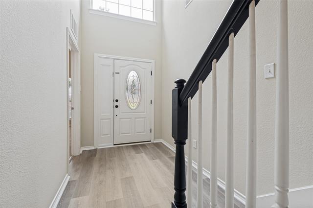 Foto del edificio - 6137 Pebble Creek Dr