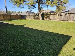 Building Photo - 2327 Shadbury Ct